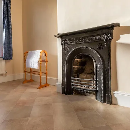 District Ennerdale Sleeps 12